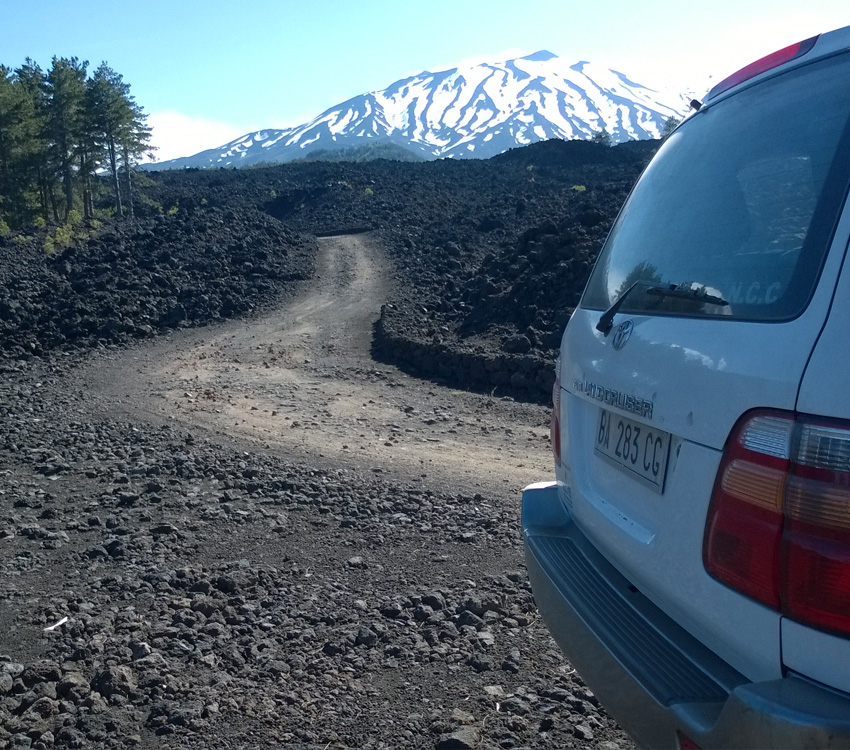 Etna Excursion: Off Road Etna