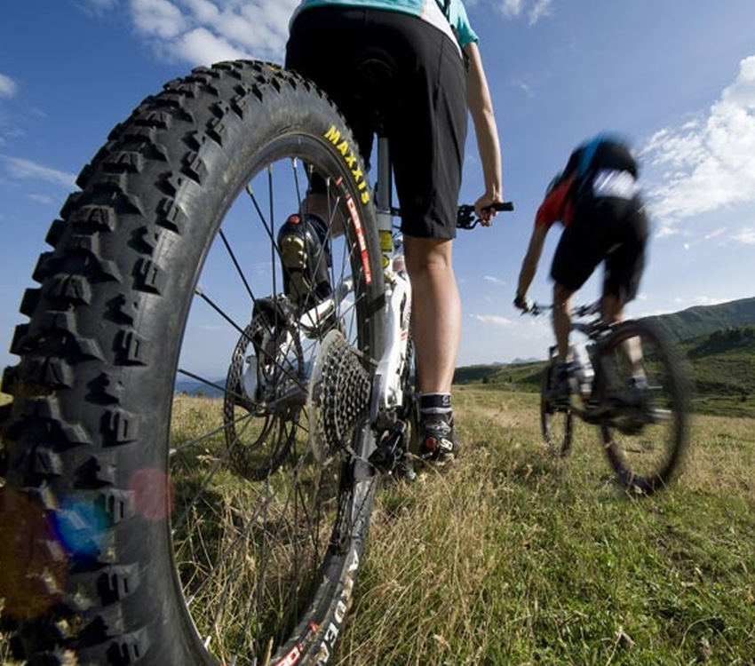 Etna Excursion: Biking