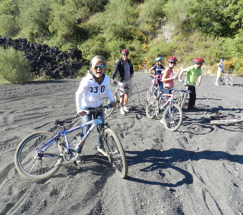 Etna Excursion: Mountain Bike