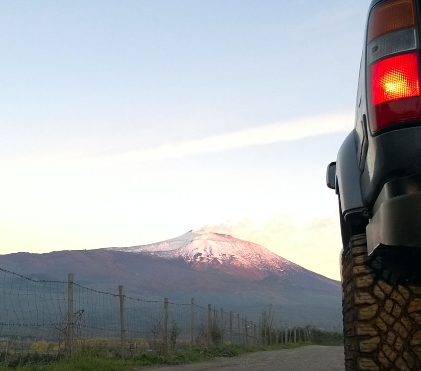 Etna Excursion: Viaggi Avventura